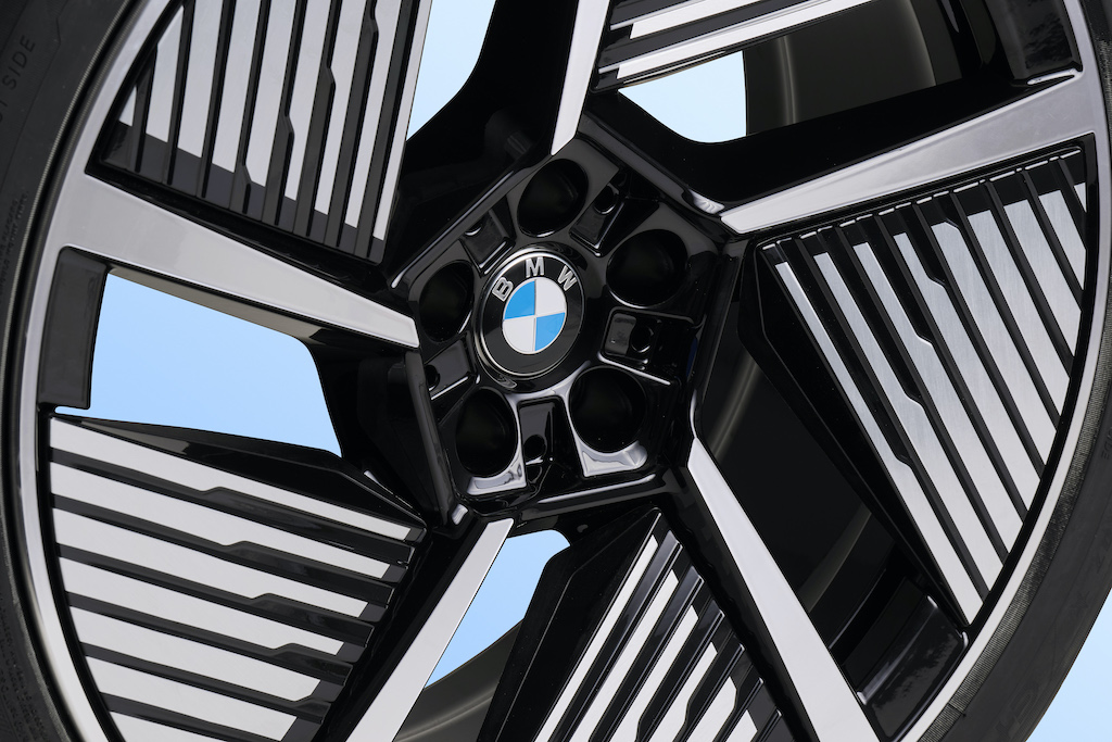 P90612020_highRes_bmw-ix3-sustainabili